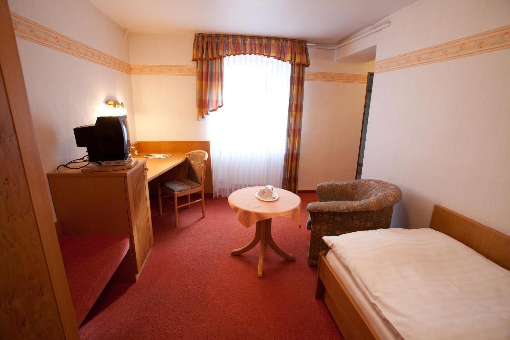 Landhotel Teuteberg Bad Arolsen Phòng bức ảnh